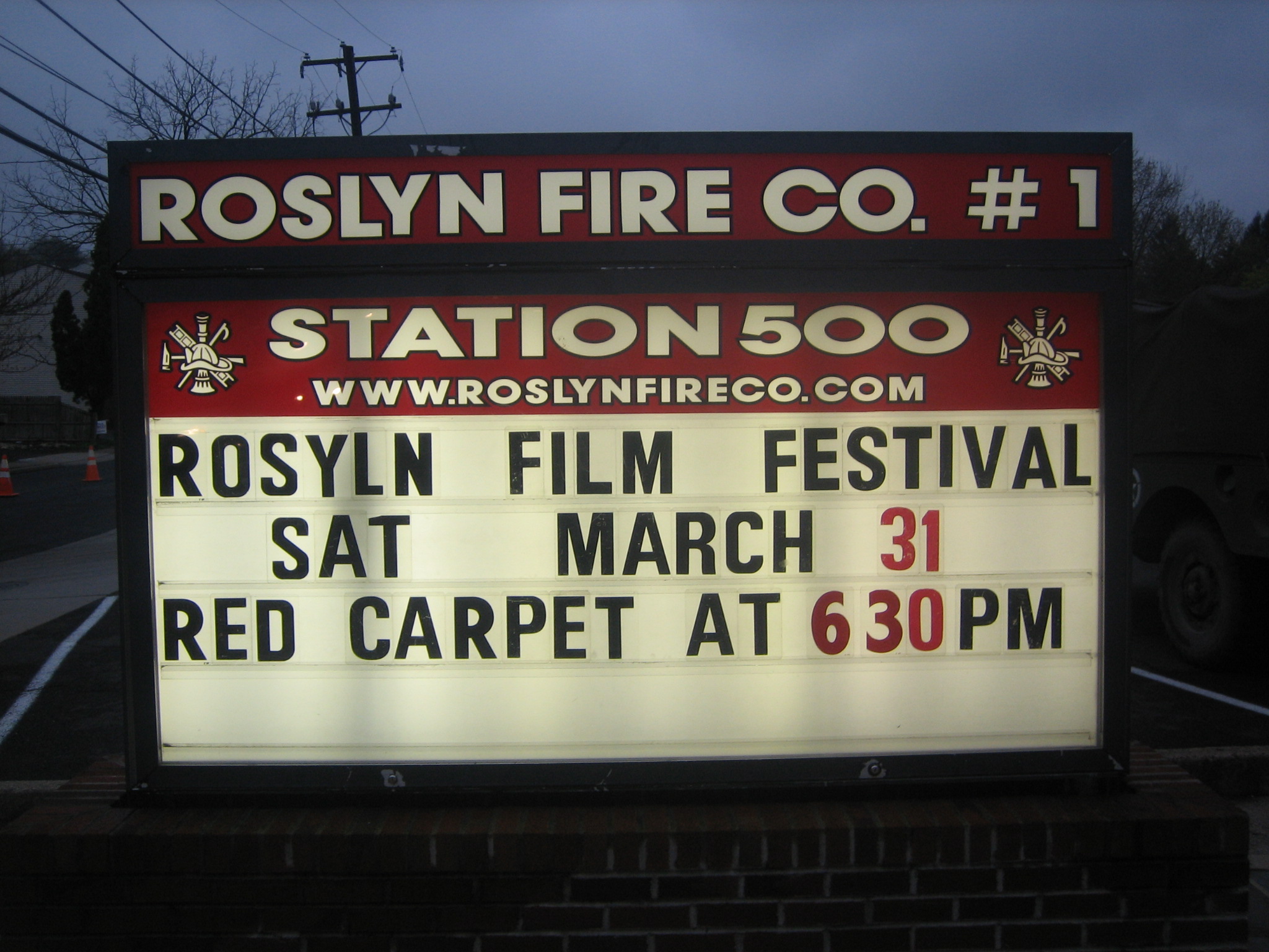 Sign for the Roslyn Film Festival